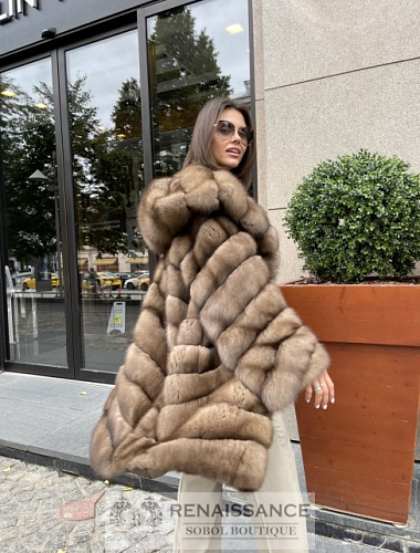 Модный полушубок из светлого, баргузинского соболя