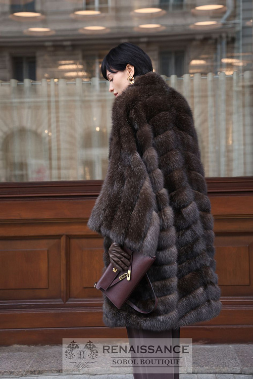 Роскошное манто из соболя