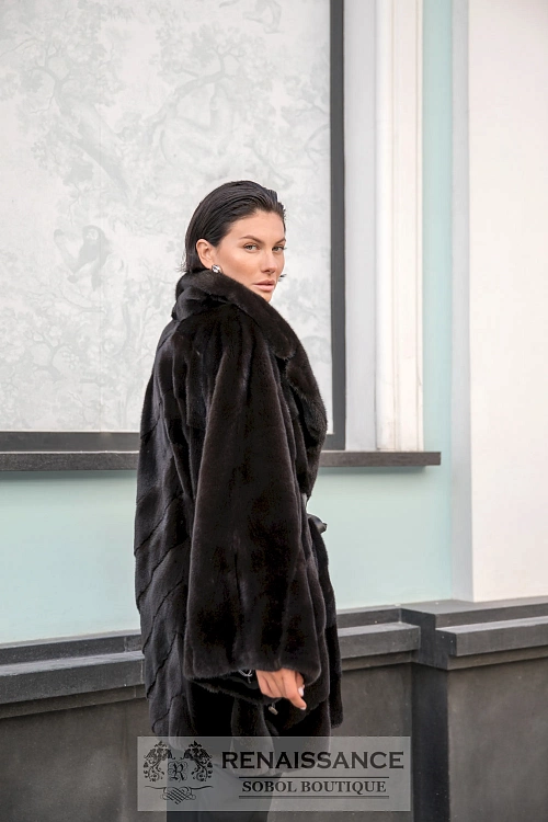 Элегантный жакет свободного силуэта из норки