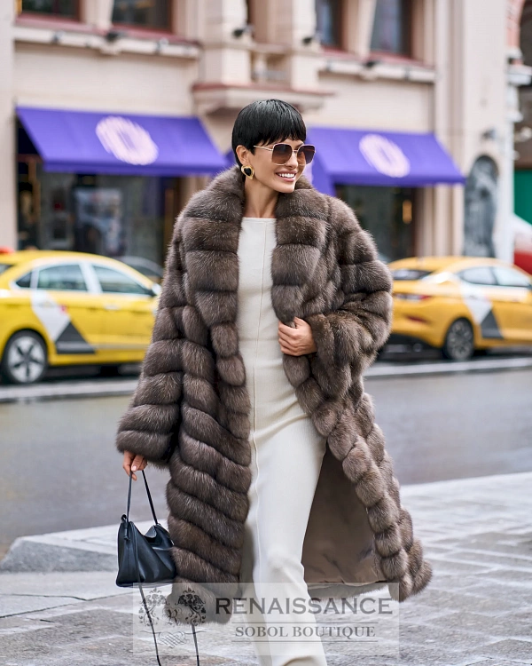Стильная шуба из баргузинского соболя в седине №4