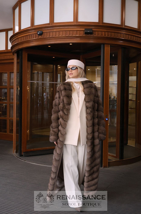 Эксклюзивная шуба из соболя в диагональной раскладке