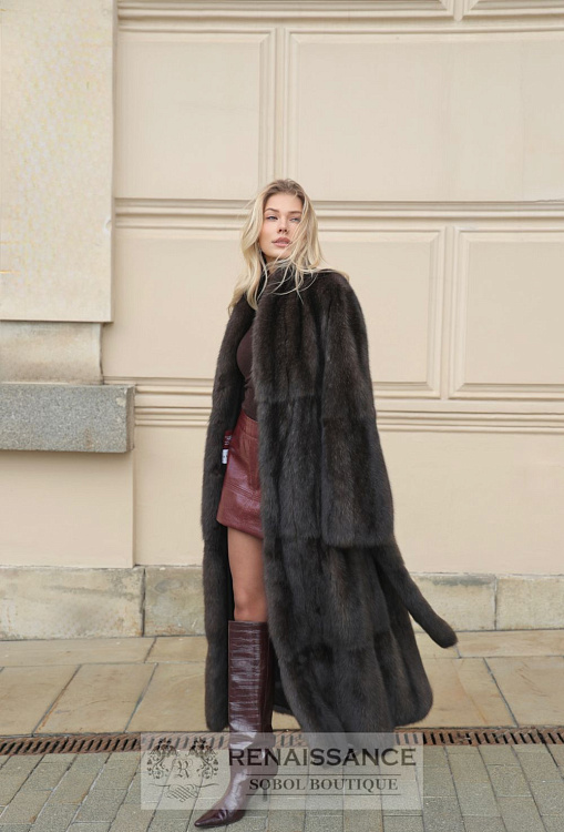 Длинная шуба из соболя в цельных шкурках , седина №4