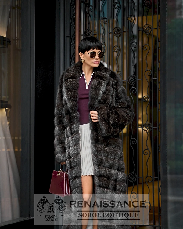 Фантастическая шуба из тёмного Соболя