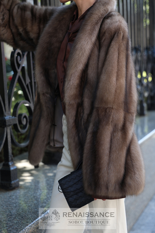 Жакет из соболя в цельных шкурках