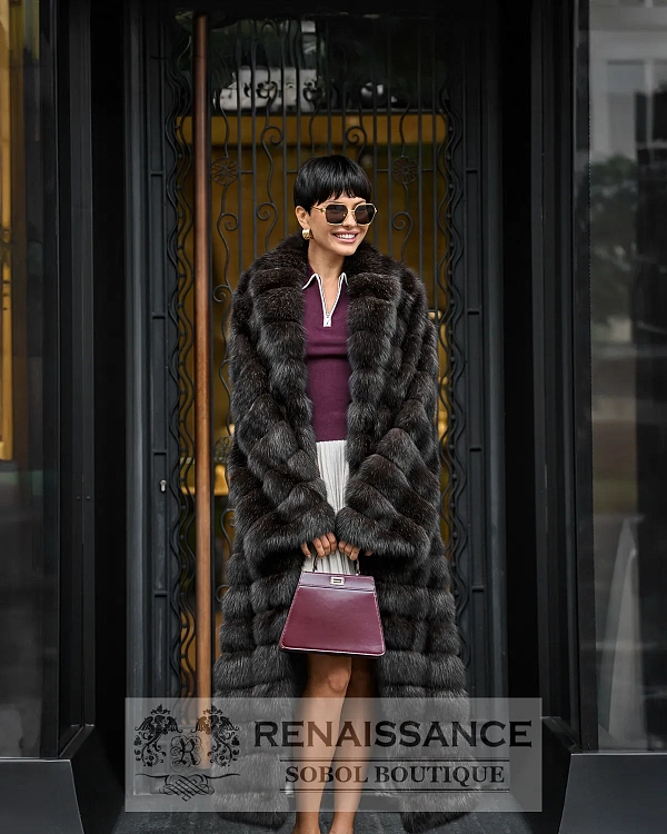 Фантастическая шуба из тёмного Соболя