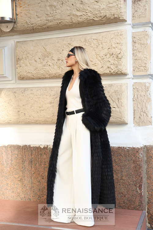 Роскошное пальто  из лисы