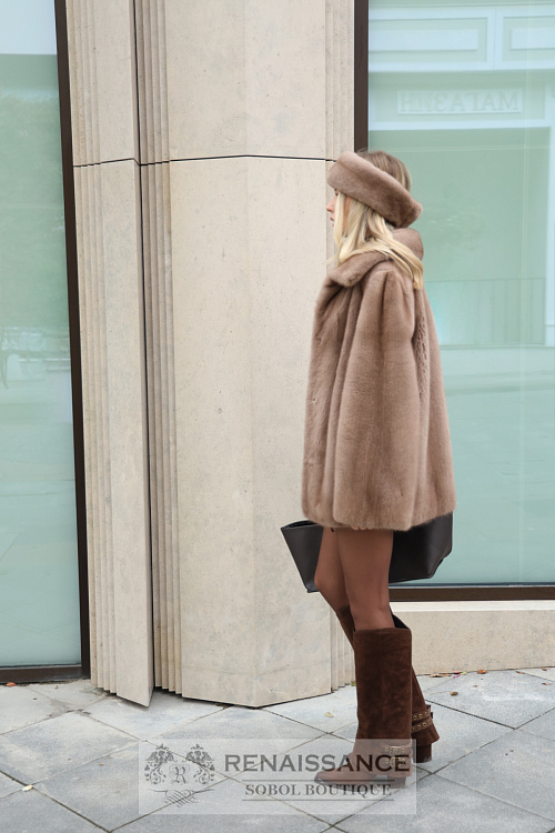 Полушубок  из меха норки