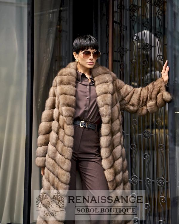 Элегантная соболиная шуба