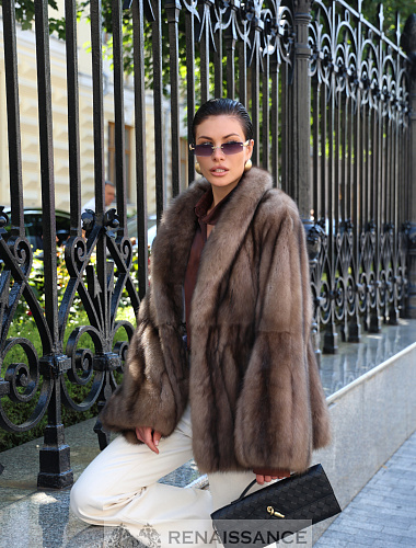 Жакет из соболя в цельных шкурках