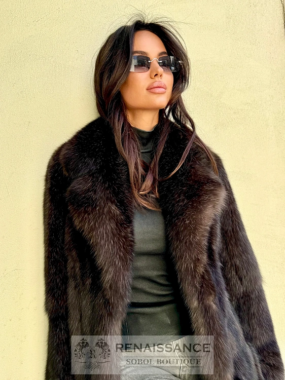 Классическая шуба из меха баргузинского соболя