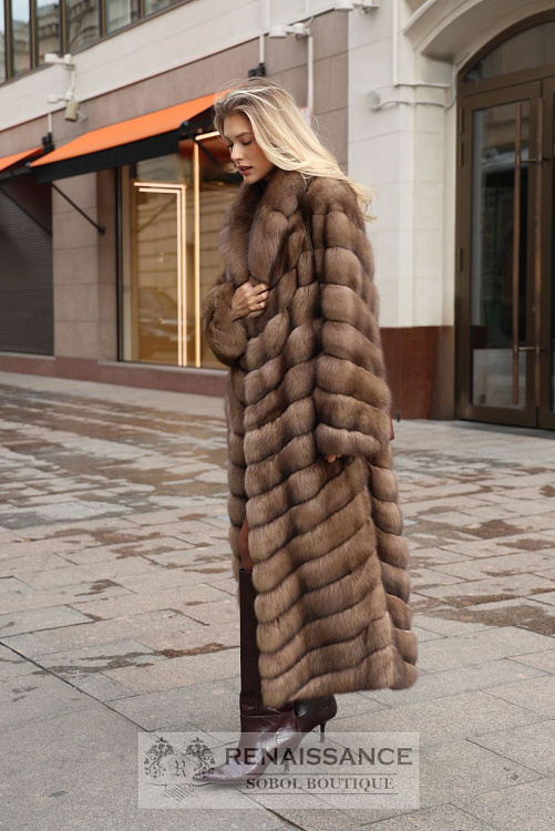 Длинная шуба из соболя