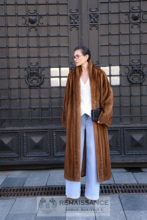 Классическая шуба из меха норки