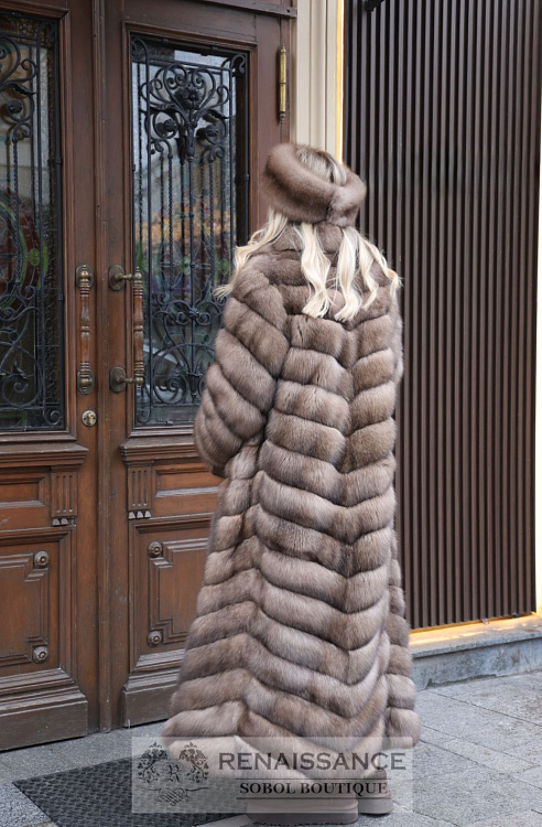 Роскошная шуба из светлого соболя в оттенке Лаванда и в седине №4