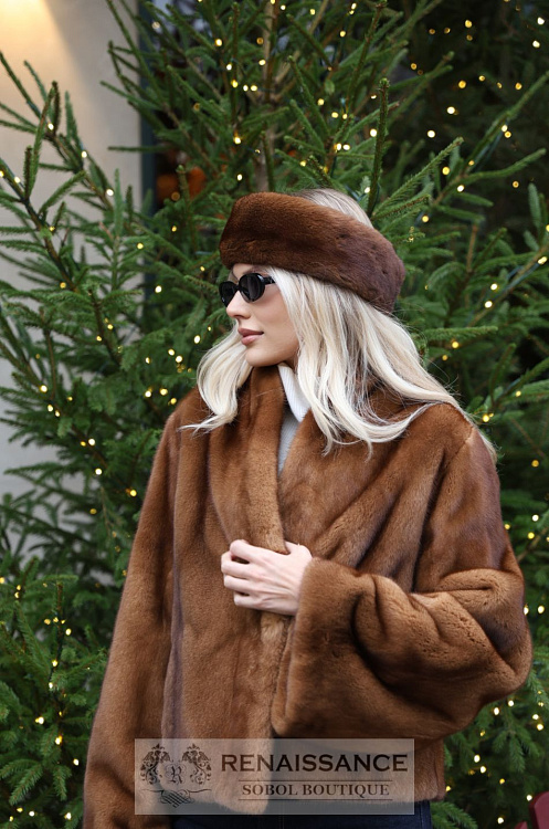 Короткая шуба из меха норки