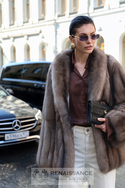 Жакет из соболя в цельных шкурках