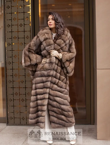 Роскошное манто из баргузинского соболя