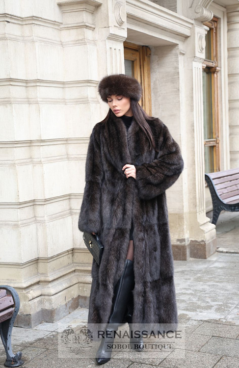 Соболиная шуба в стиле винтаж