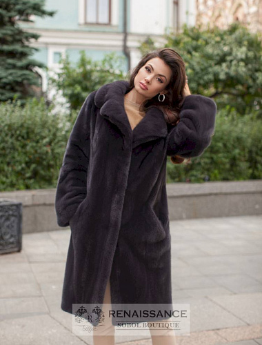 Элегантное пальто из меха норки